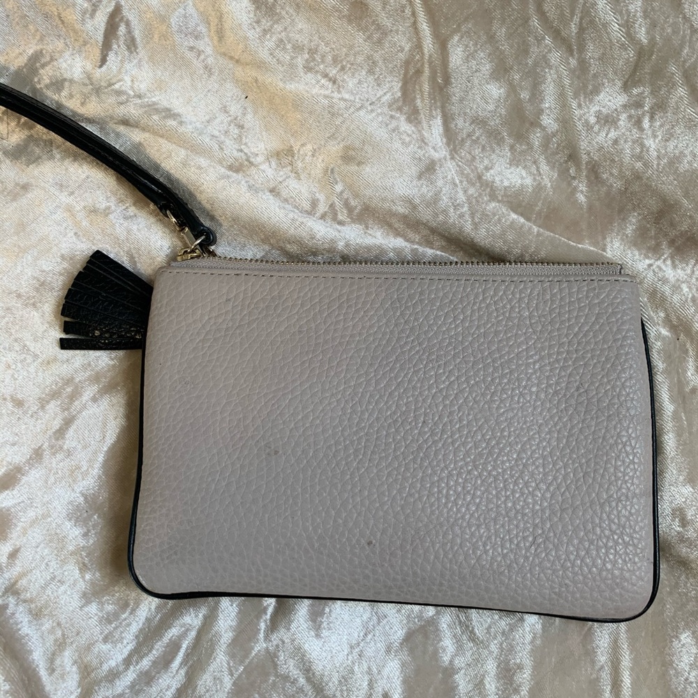 Kate Spade Wristlet - Picture 4 of 4